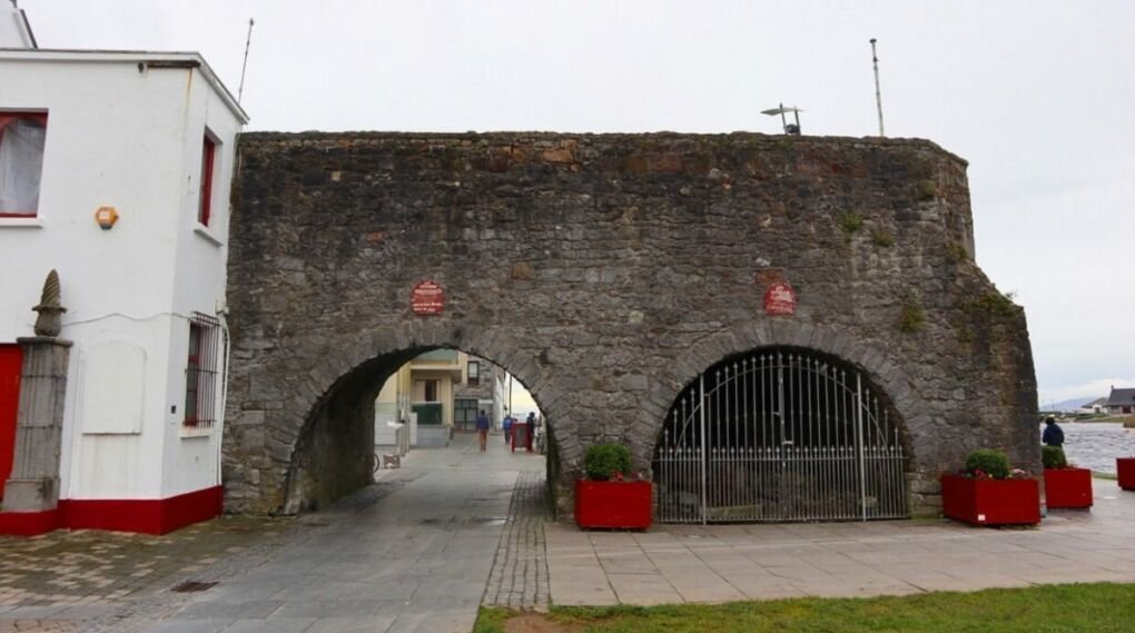 Spanish Arch, Galway, Ireland City Guide